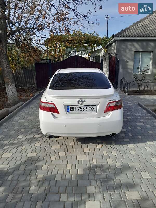 Седан Toyota Camry 2008 в Болграді