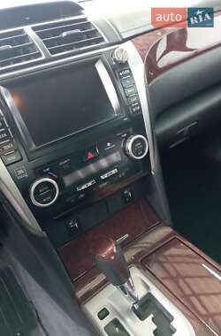 Седан Toyota Camry 2012 в 