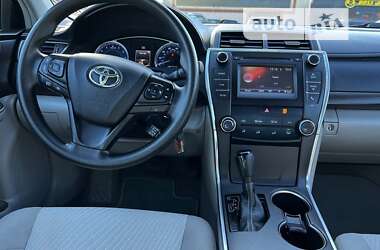 Седан Toyota Camry 2016 в Коломые