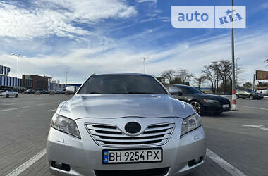 Седан Toyota Camry 2008 в Киеве