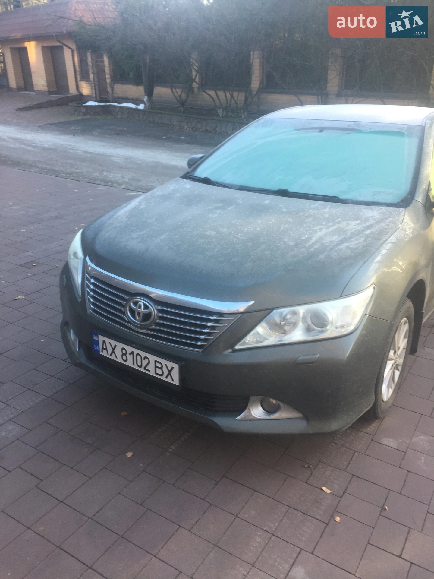 2012 Toyota Camry - фото 1