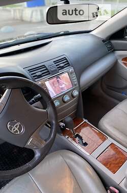 Седан Toyota Camry 2008 в Черновцах