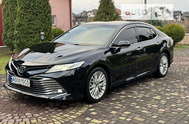 Седан Toyota Camry 2017 в Тячеві