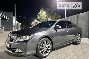 Седан Toyota Camry 2011 в 