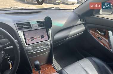 Седан Toyota Camry 2009 в 