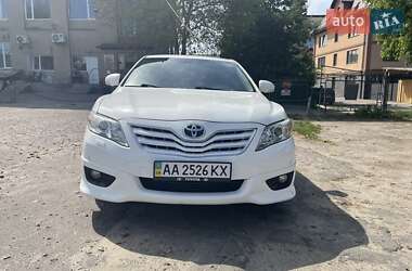Седан Toyota Camry 2009 в 