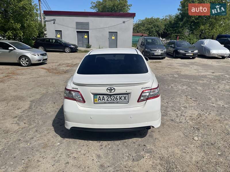 Седан Toyota Camry 2009 в Ковелі