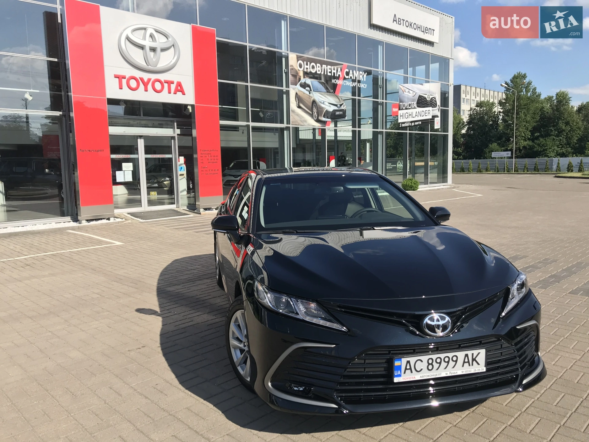 2021 Toyota Camry - мініатюра 2