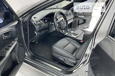 Седан Toyota Camry 2011 в 