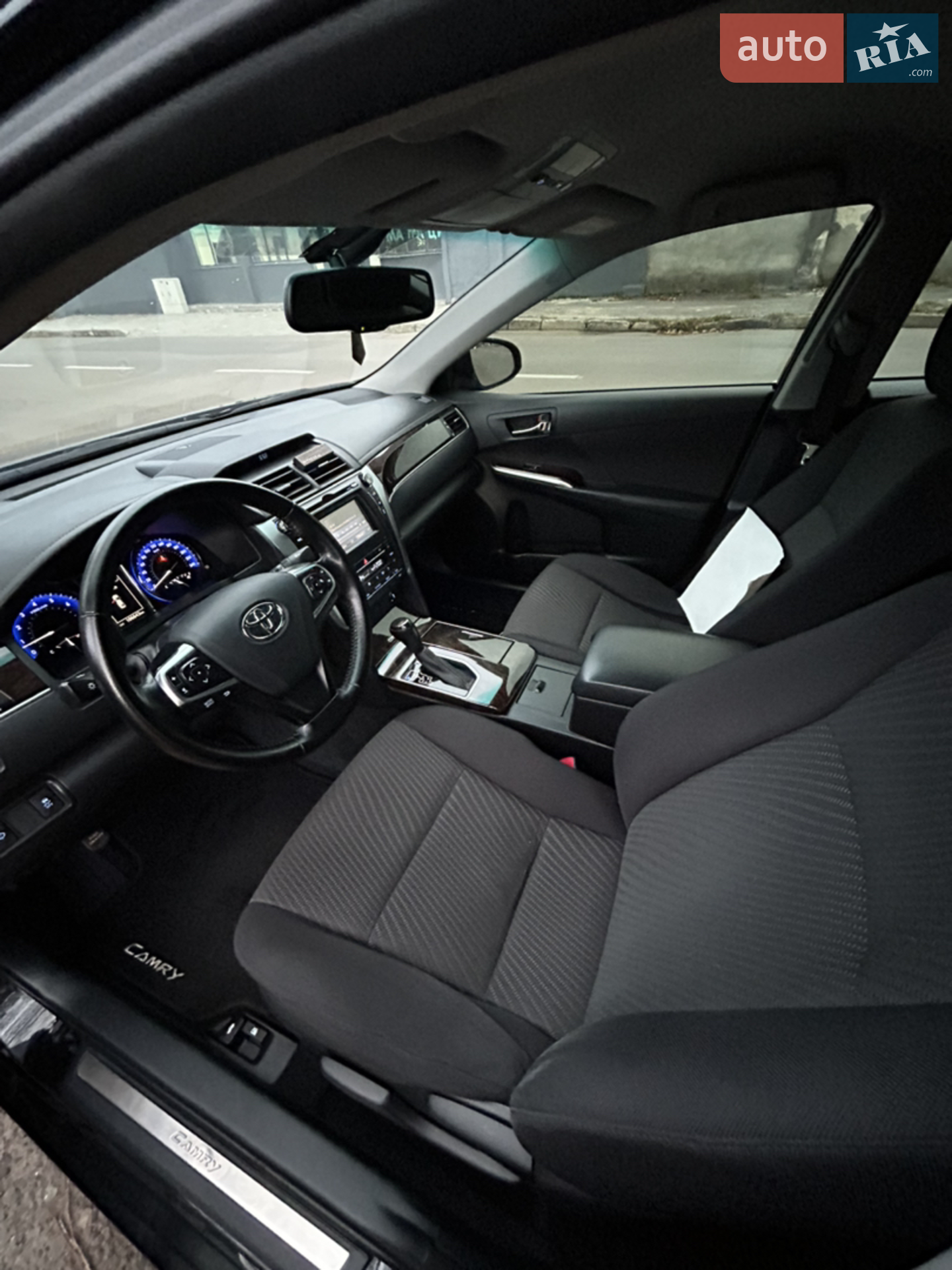 2017 Toyota Camry - мініатюра 9