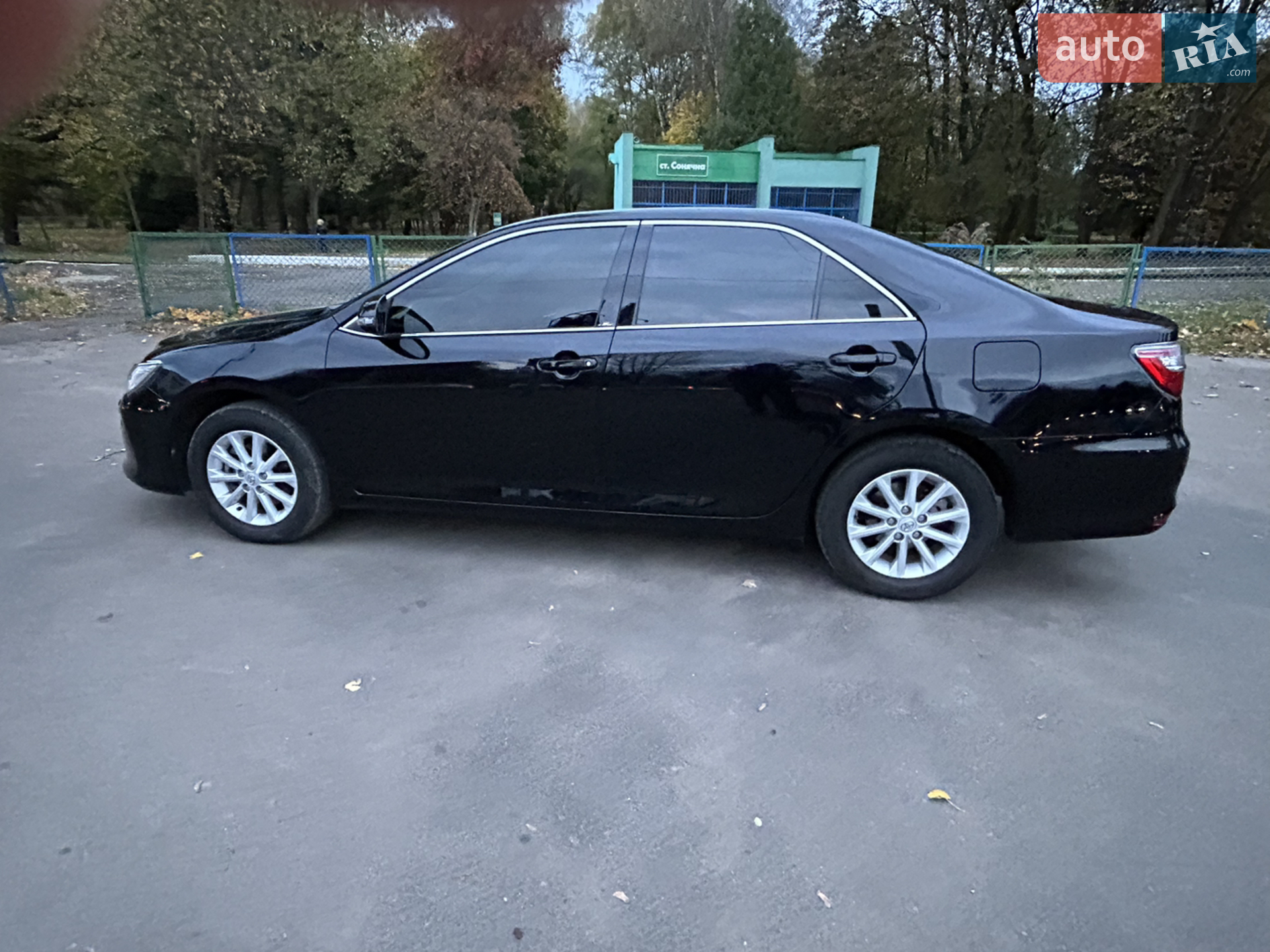 2017 Toyota Camry - мініатюра 10