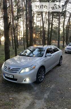 Седан Toyota Camry 2010 в Кременчуці