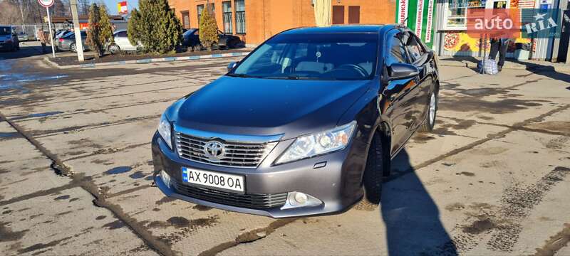 Toyota Camry 2013