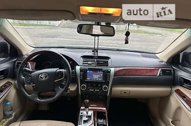 Седан Toyota Camry 2012 в Олександрії