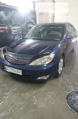 Седан Toyota Camry 2001 в Барышевке