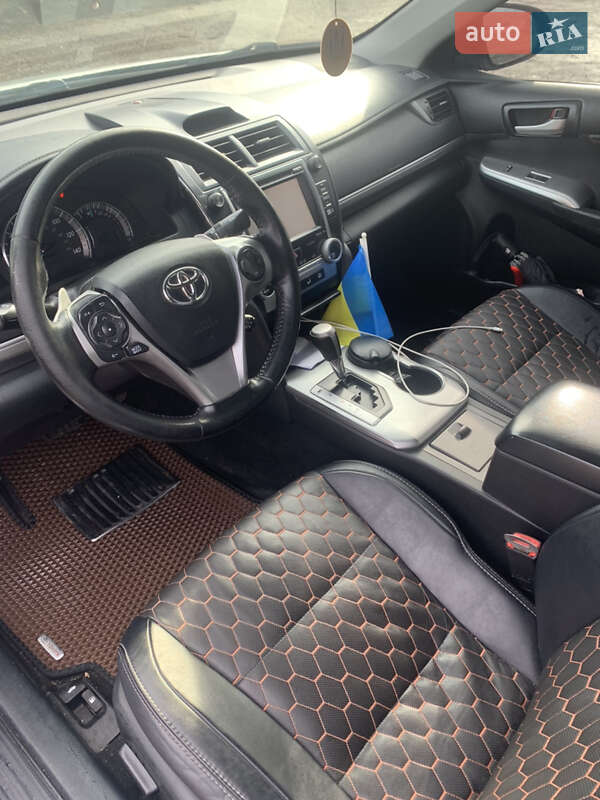 Седан Toyota Camry 2014 в Харькове фото 20 Седан Toyota Camry 2014 в Харькове