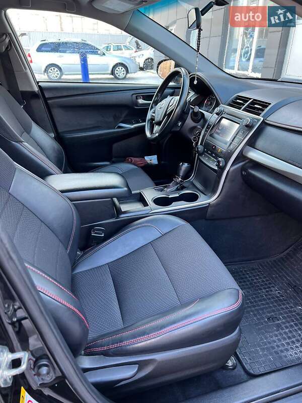 Седан Toyota Camry 2015 в Днепре фото 8 Седан Toyota Camry 2015 в Днепре