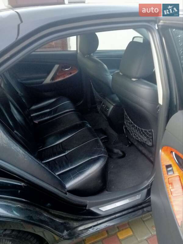 Седан Toyota Camry 2008 в Николаеве