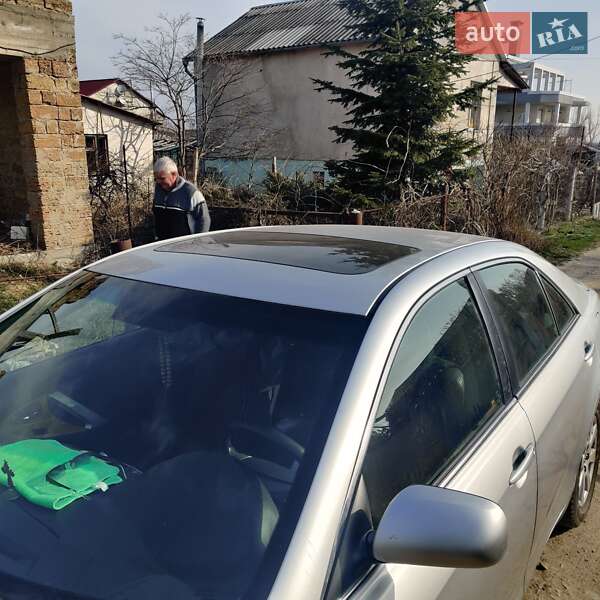 Седан Toyota Camry 2006 в Черноморске