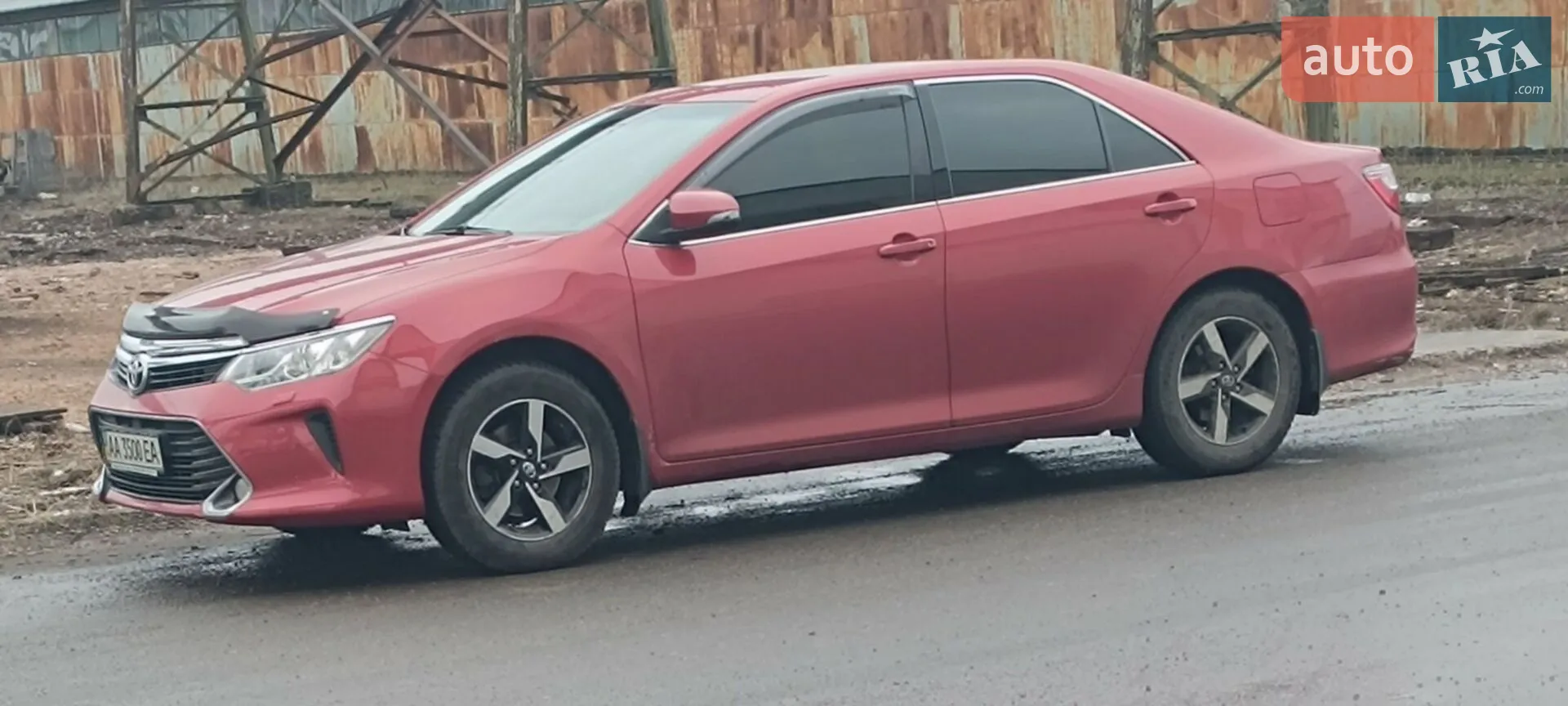 2016 Toyota Camry - мініатюра 2