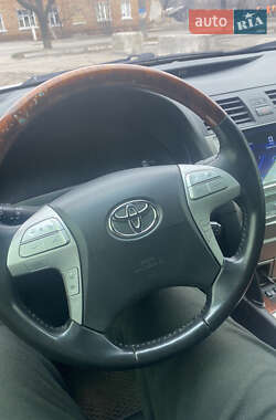 Седан Toyota Camry 2007 в Чугуеве