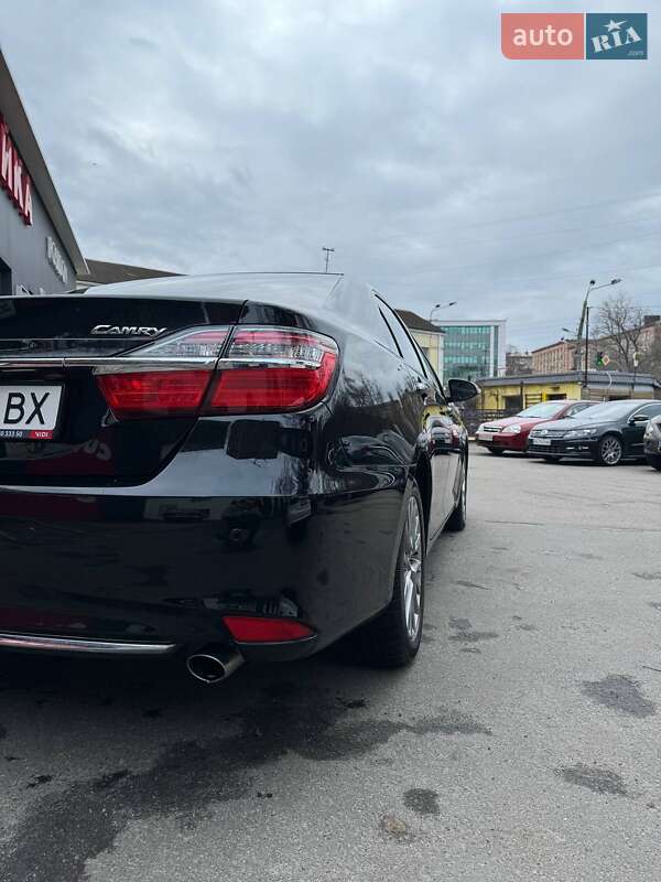 Седан Toyota Camry 2017 в Ніжині