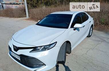 Седан Toyota Camry 2017 в Одессе