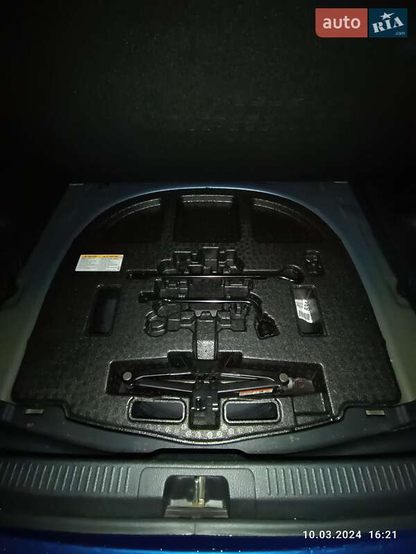 Седан Toyota Camry 2017 в Одесі