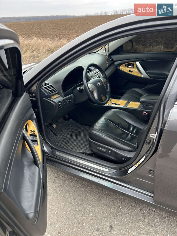 Седан Toyota Camry 2006 в Харькове