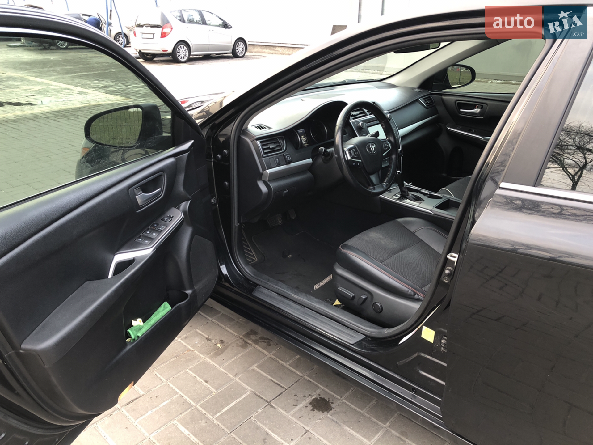 2016 Toyota Camry - мініатюра 26