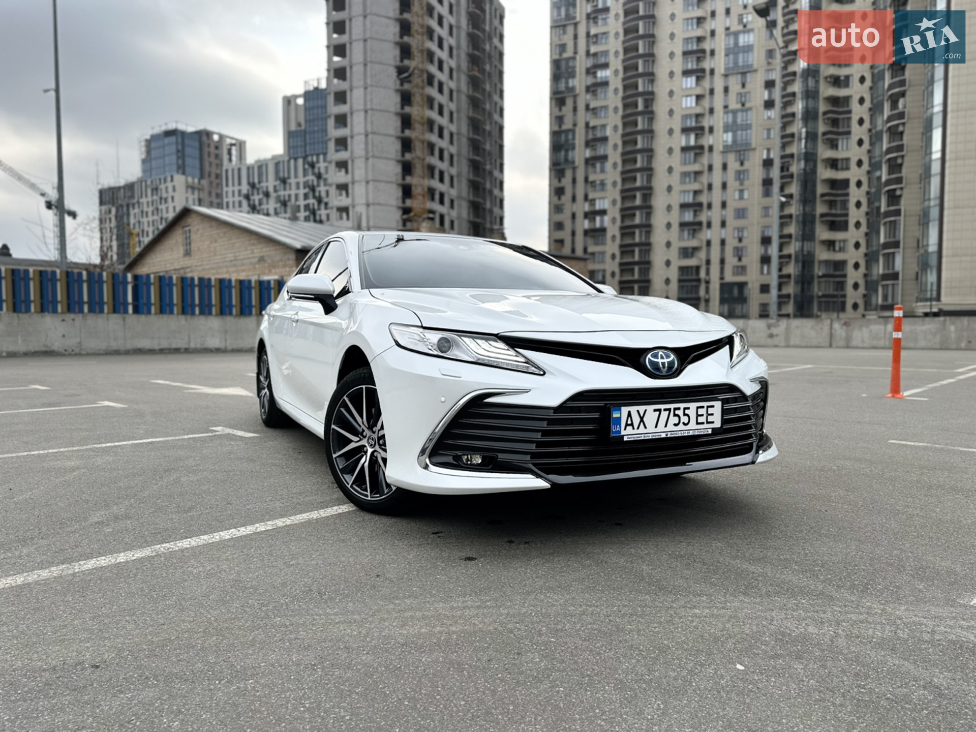 2022 Toyota Camry - мініатюра 10