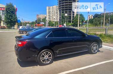 Седан Toyota Camry 2011 в Харкові