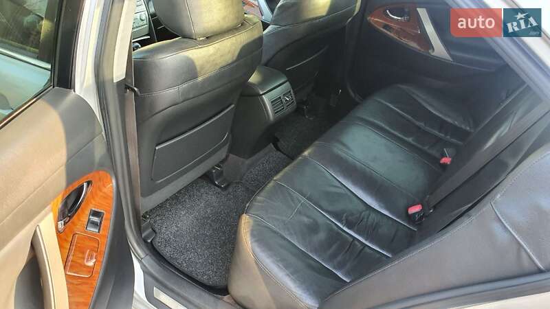 Седан Toyota Camry 2008 в Черновцах