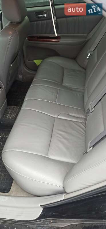 Седан Toyota Camry 2005 в Львові