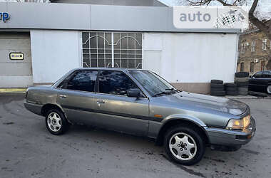 Седан Toyota Camry 1987 в Одесі