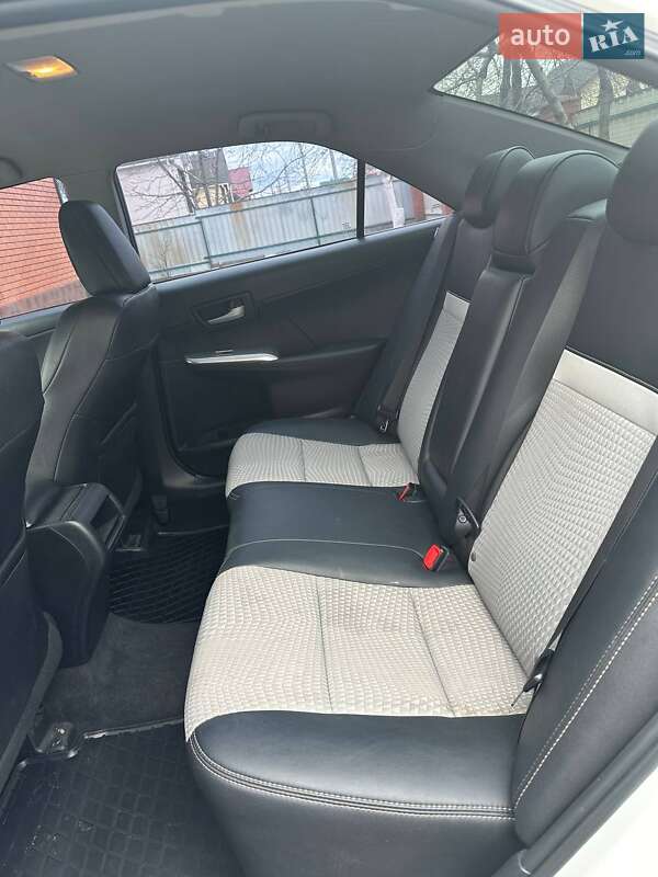 Седан Toyota Camry 2012 в Вінниці