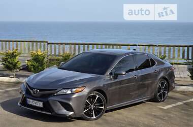 Седан Toyota Camry 2019 в Одессе