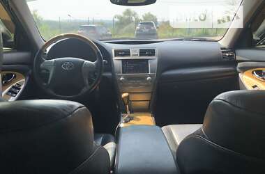 Седан Toyota Camry 2007 в Запорожье