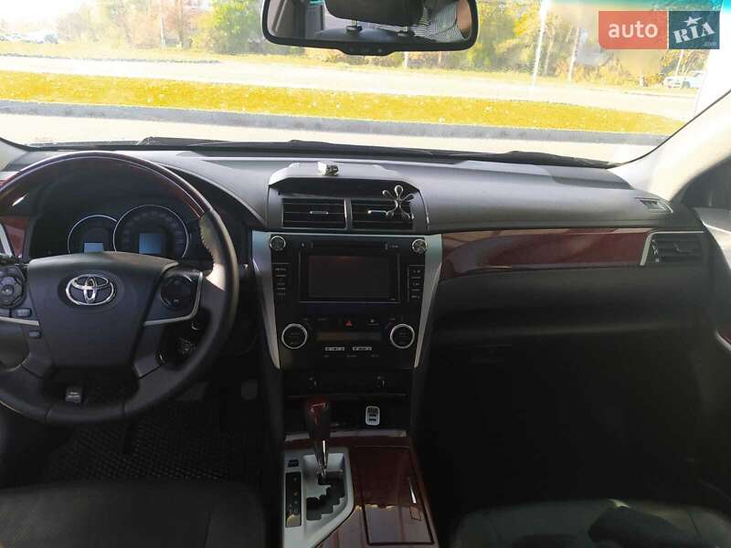 Седан Toyota Camry 2012 в Броварах