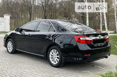 Седан Toyota Camry 2011 в Одесі