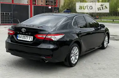 Toyota Camry 2017