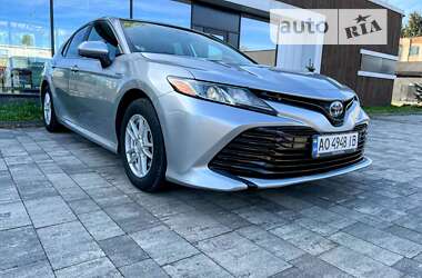 Седан Toyota Camry 2018 в Тячеві