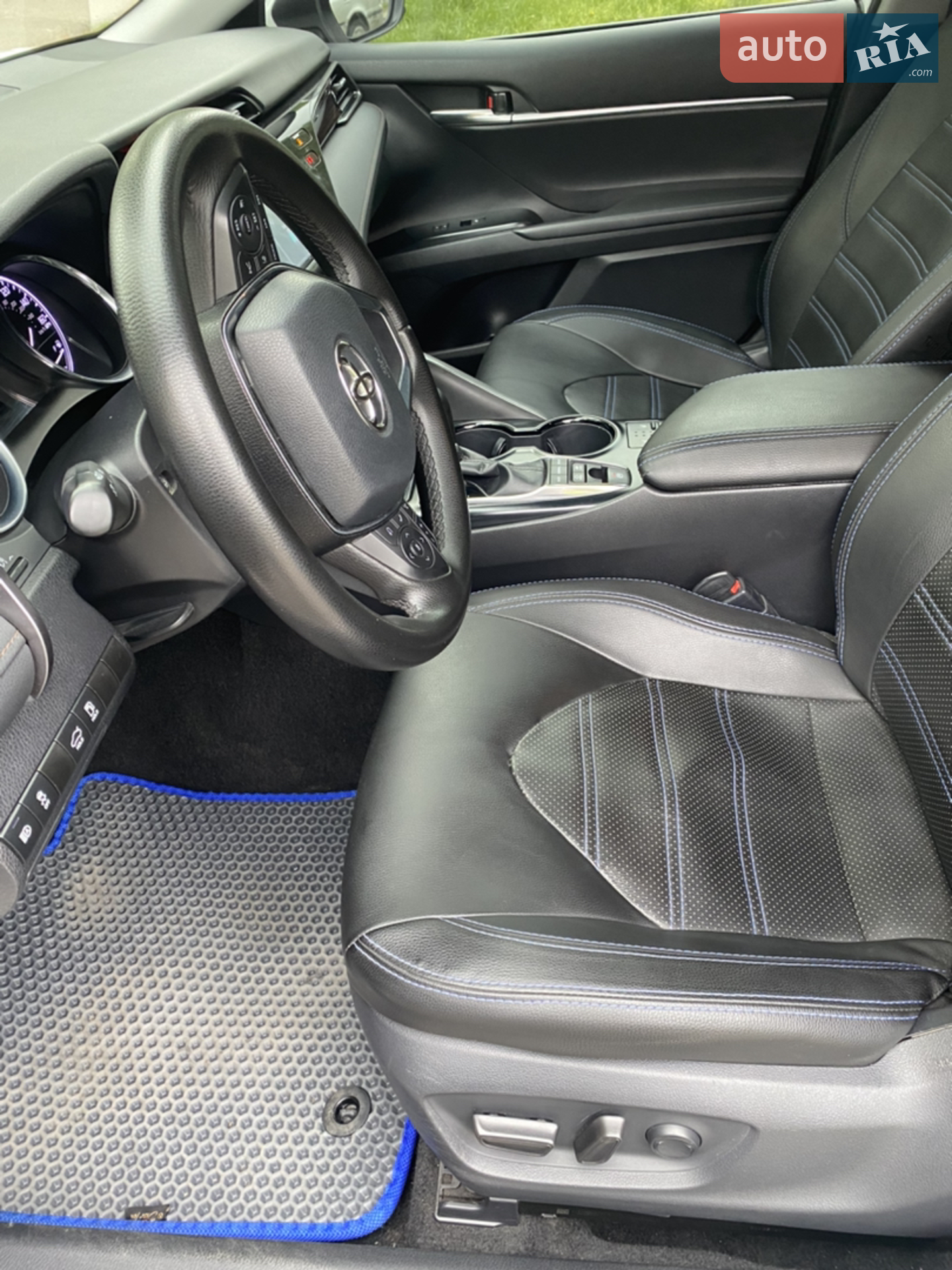 2019 Toyota Camry - мініатюра 9