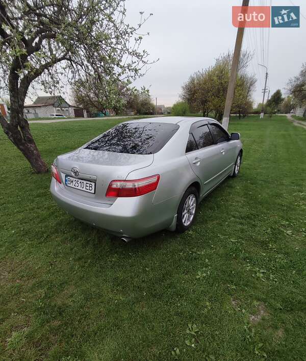 Седан Toyota Camry 2008 в Сумах