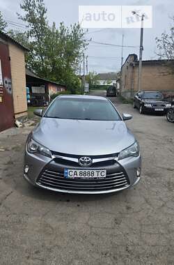 Седан Toyota Camry 2016 в Тальном