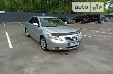 Седан Toyota Camry 2007 в Києві