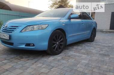 Седан Toyota Camry 2006 в Виннице