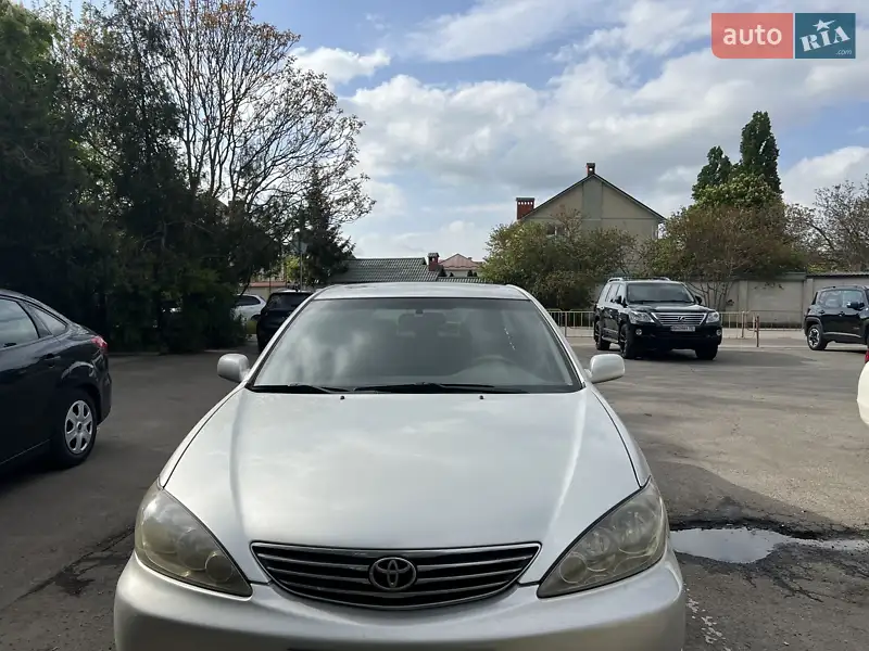 Toyota Camry 2005
