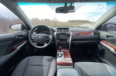 Седан Toyota Camry 2012 в Житомирі