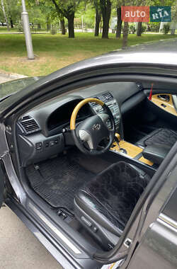 Седан Toyota Camry 2006 в 